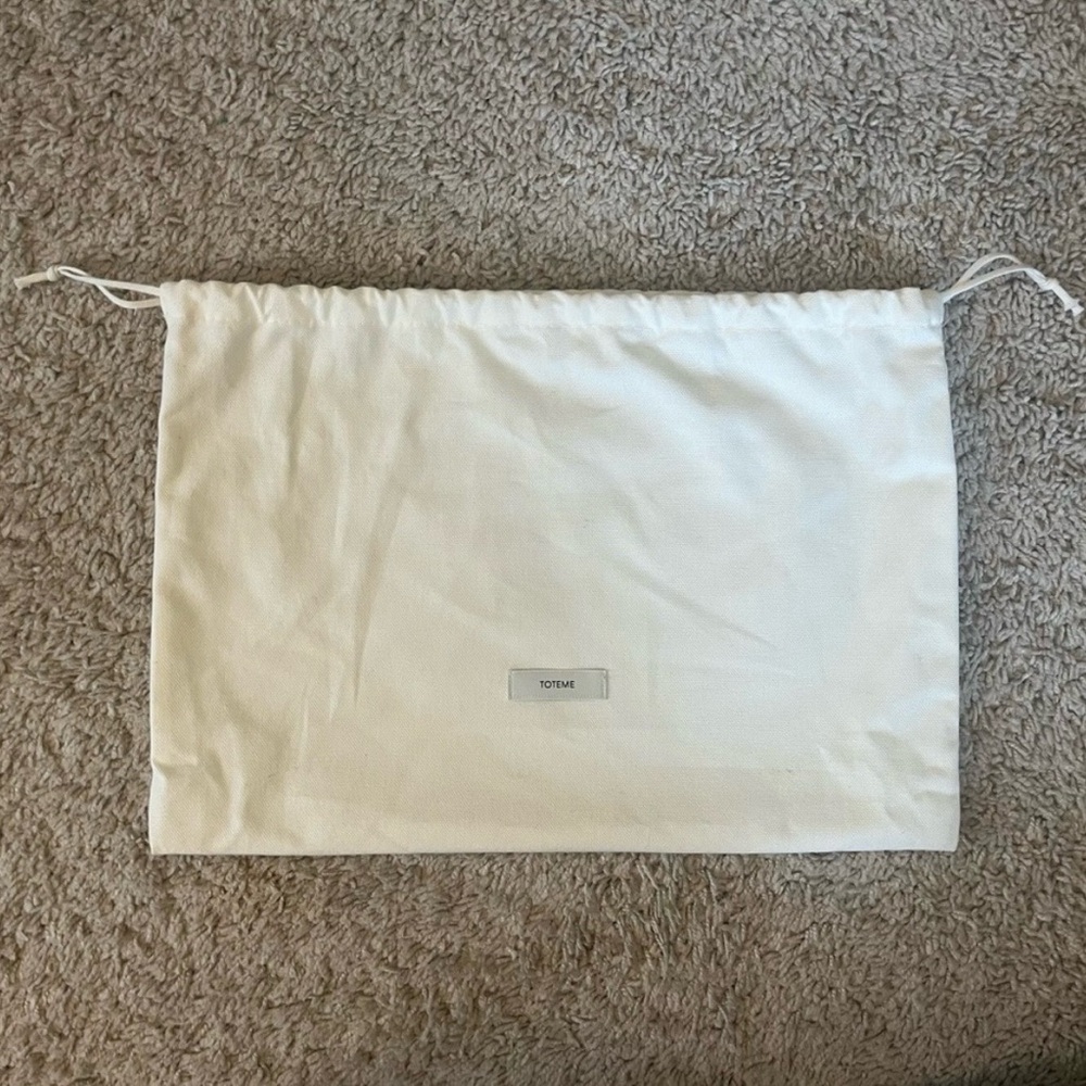 NWT Toteme T-Lock Suede Clutch in Espresso - Picture 11 of 15